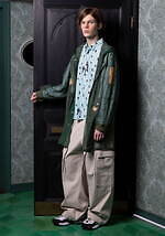 ミルクボーイ 2024年秋冬コレクション - 不思議な森の中、ホラーでパンキッシュなムード｜写真12