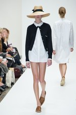 マーガレット ハウエルの2011年春夏コレクション - ロンドン・ファッション・ウィーク｜写真19
