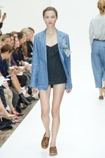 マーガレット ハウエルの2011年春夏コレクション - ロンドン・ファッション・ウィーク｜写真24