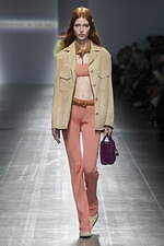 エルマンノ シェルヴィーノ 2025年春夏コレクション - テーラリングで解放する新たな女性像｜写真24