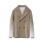 イレニサの24年秋冬、ヴィンテージ感漂うジップブルゾン＆“白のグラデーション”広がるコート｜写真9