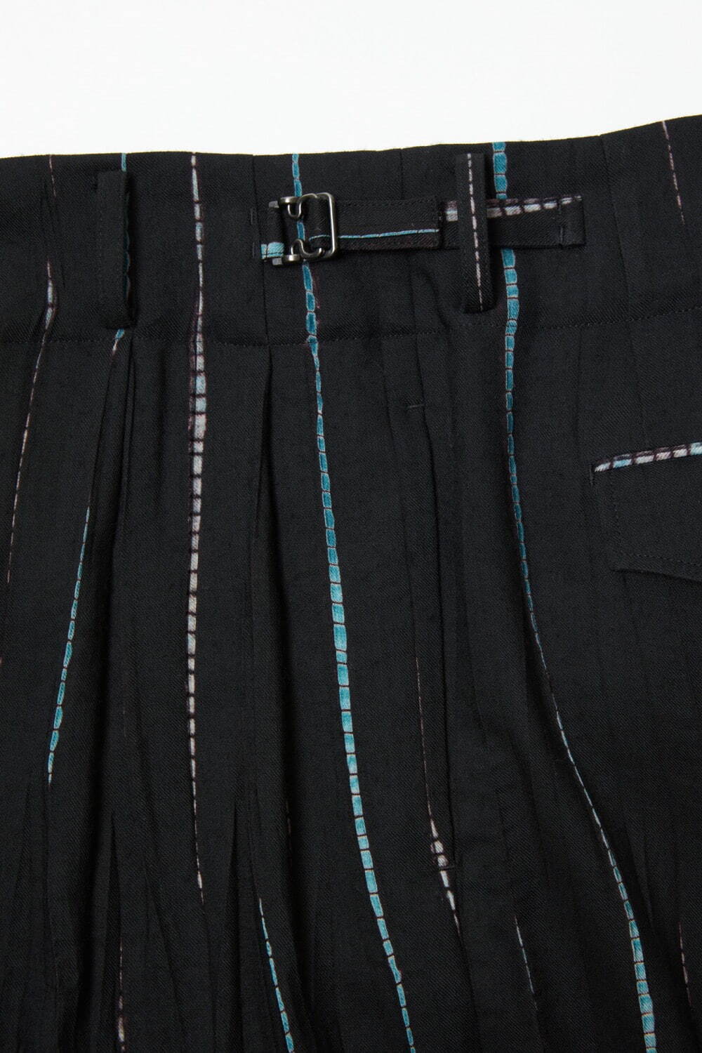 VOLUME JOGGER PANTS 74,800円