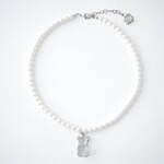 Q-pot.のテディベアグミ型アクセサリー、“まるで氷”な透明感のハードなベアグミ×パールのネックレス｜写真12