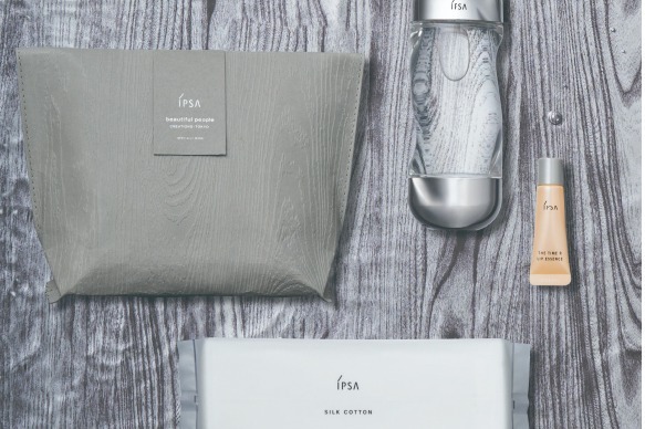 イプサ24年クリスマスコフレ第1弾、ビューティフルピープルのコラボポーチ付き！限定スキンケアキット