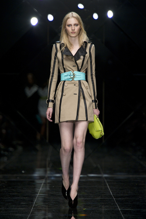 バーバリープローサム 2011年春夏<span>コレクション</span> - 写真7