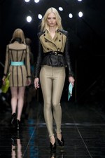 バーバリー プローサム(BURBERRY PRORSUM)、2011年春夏ウィメンズコレクション｜写真5