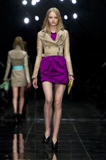 バーバリー プローサム(BURBERRY PRORSUM)、2011年春夏ウィメンズコレクション｜写真11