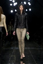 バーバリー プローサム(BURBERRY PRORSUM)、2011年春夏ウィメンズコレクション｜写真38