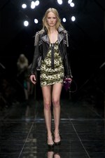 バーバリー プローサム(BURBERRY PRORSUM)、2011年春夏ウィメンズコレクション｜写真45