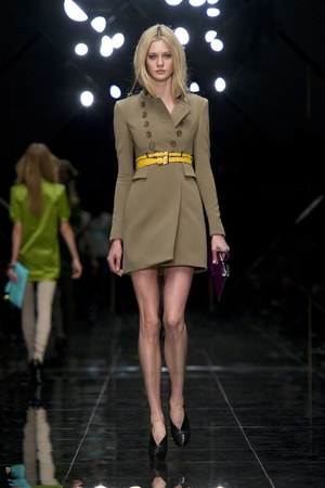 バーバリー プローサム(BURBERRY PRORSUM)、2011年春夏ウィメンズコレクション|写真17