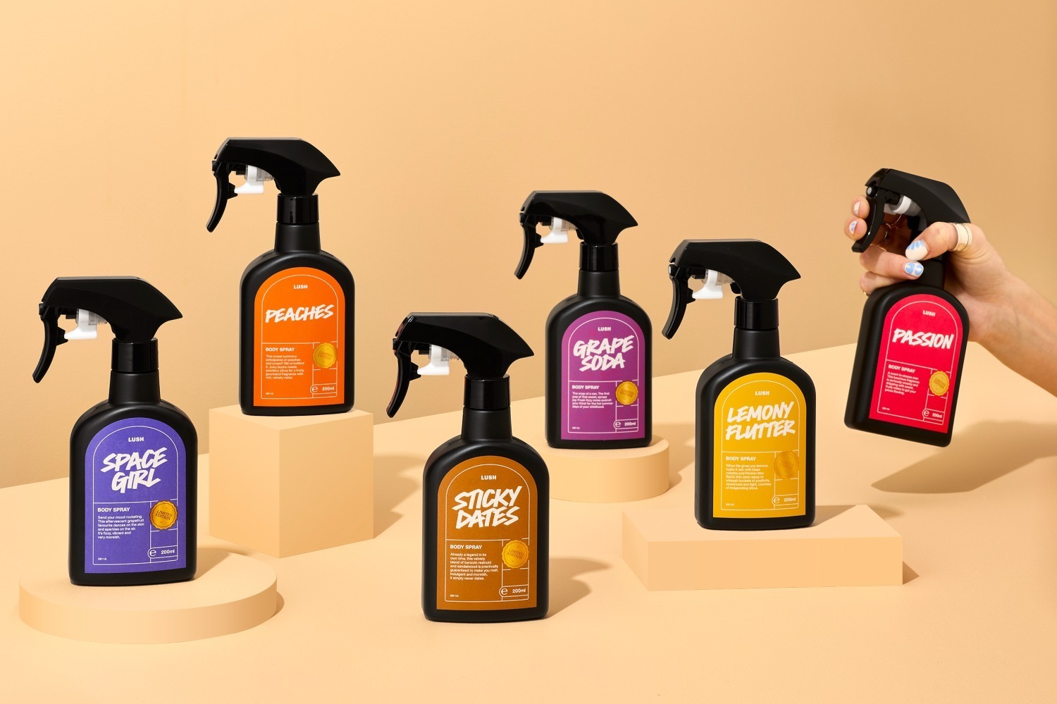 ボディミスト/ヘアミスト｜ラッシュの人気フレグランスが「ボディスプレー」に！“シュッとひと吹き”柑橘や甘いグレープ