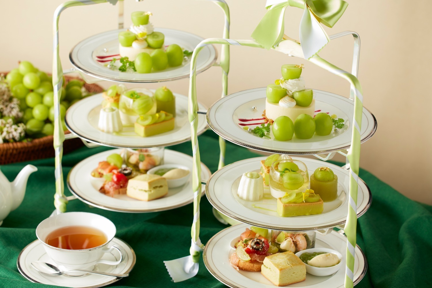 高級紅茶｜グランドニッコー東京 台場、シャインマスカット主役“ライトグリーン”スイーツ尽くしアフタヌーンティー