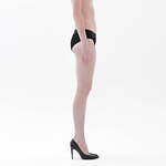 ドレスドアンドレスド、“フロントにロゴパッチ”Tシャツ＆“表裏を反転”ブリーフパンツ｜写真23