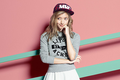 スクール｜GUの新作は「ウィンター・チアリーダー」をイメージ - 90's西海岸のカレッジテイスト