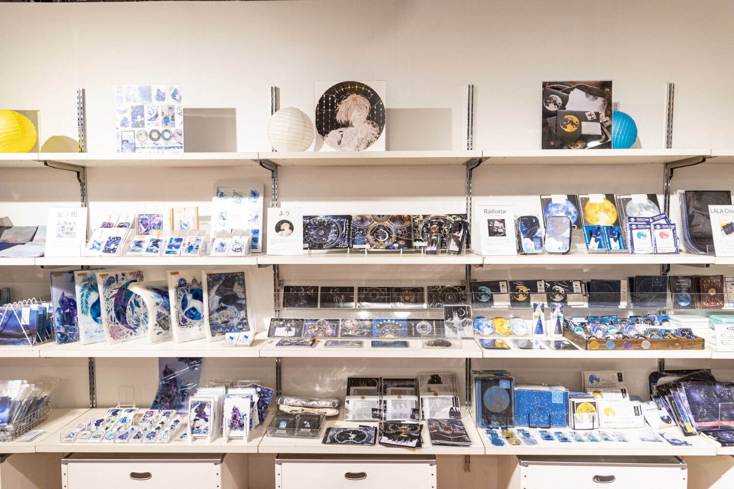 「宙フェス夜市」“星＆宇宙”着想のアクセサリー販売やイラスト展など、大阪・梅田ロフトで｜写真4