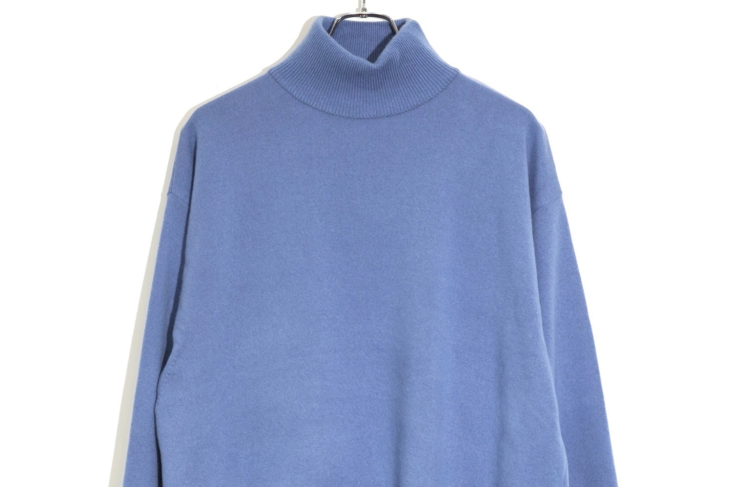 ストール(ショール)｜フジ24年秋冬ニット、上質なウールカシミヤのハイネックニットや“ふんわり”モヘアマフラー