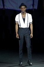 オズワルド ボーテング(OZWALD BOATENG)、モデル100人登場の壮大なメンズ・コレクション：ロンドン・ファッション・ウィーク2011年春夏｜写真6