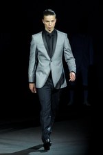 オズワルド ボーテング(OZWALD BOATENG)、モデル100人登場の壮大なメンズ・コレクション：ロンドン・ファッション・ウィーク2011年春夏｜写真10