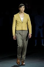 オズワルド ボーテング(OZWALD BOATENG)、モデル100人登場の壮大なメンズ・コレクション：ロンドン・ファッション・ウィーク2011年春夏｜写真17