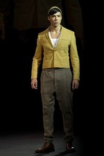 オズワルド ボーテング(OZWALD BOATENG)、モデル100人登場の壮大なメンズ・コレクション：ロンドン・ファッション・ウィーク2011年春夏｜写真19