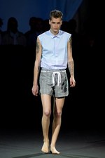 オズワルド ボーテング(OZWALD BOATENG)、モデル100人登場の壮大なメンズ・コレクション：ロンドン・ファッション・ウィーク2011年春夏｜写真23