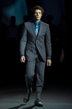 オズワルド ボーテング(OZWALD BOATENG)、モデル100人登場の壮大なメンズ・コレクション：ロンドン・ファッション・ウィーク2011年春夏｜写真29