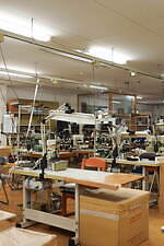 カーリーを手がける川北縫製“擦り切れても、着続けたくなる服づくり”ファクトリーブランドの技術と思い｜写真10