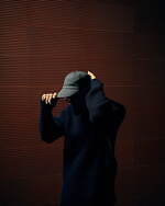 キジマ タカユキ×トゥモローランド、80-90年代着想のアポロキャップ＆6パネルの深めセーラーハット｜写真6