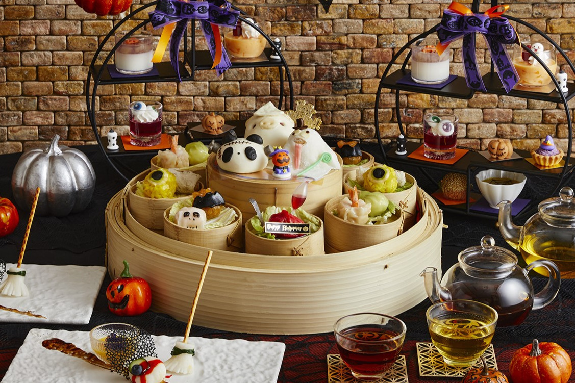 ロイヤルパークホテル“洋＆中華”のハロウィンアフタヌーンティー、パンダ饅頭やおばけスイーツ