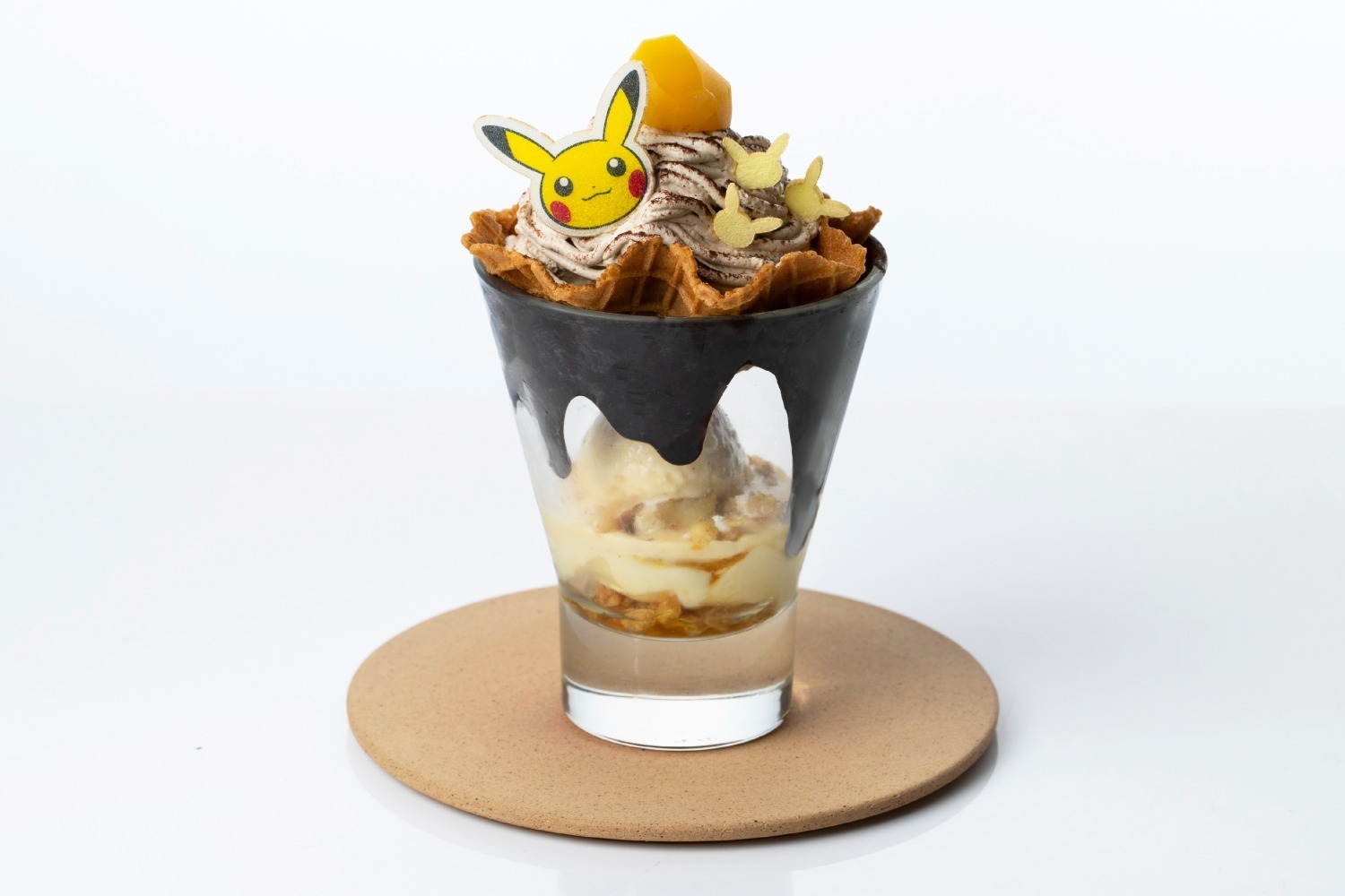 キャラクターカフェ｜「ポケモン×工芸展」コラボカフェが麻布台ヒルズで、“ピカチュウ”和パフェや“シェイミ”抹茶ラテ