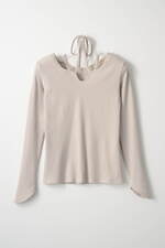 ミューラルの24年秋冬、“花降りそそぐ”刺繍レースのドレス＆“夜にきらめく宝石”ビスチェなど｜写真17