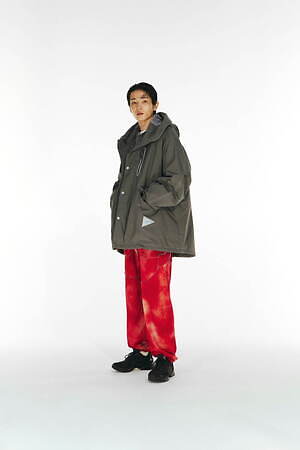 アンドワンダー(and wander) 2024-25年秋冬ウィメンズ&メンズコレクション  - 写真21