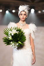 ユミカツラの桂由美追悼ショーにウェディングドレス100着、すべては花嫁のために｜写真12