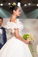 ユミカツラの桂由美追悼ショーにウェディングドレス100着、すべては花嫁のために｜写真30