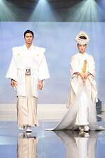 ユミカツラの桂由美追悼ショーにウェディングドレス100着、すべては花嫁のために｜写真66