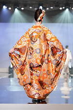 ユミカツラの桂由美追悼ショーにウェディングドレス100着、すべては花嫁のために｜写真70