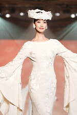 ユミカツラの桂由美追悼ショーにウェディングドレス100着、すべては花嫁のために｜写真82