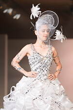 ユミカツラの桂由美追悼ショーにウェディングドレス100着、すべては花嫁のために｜写真137