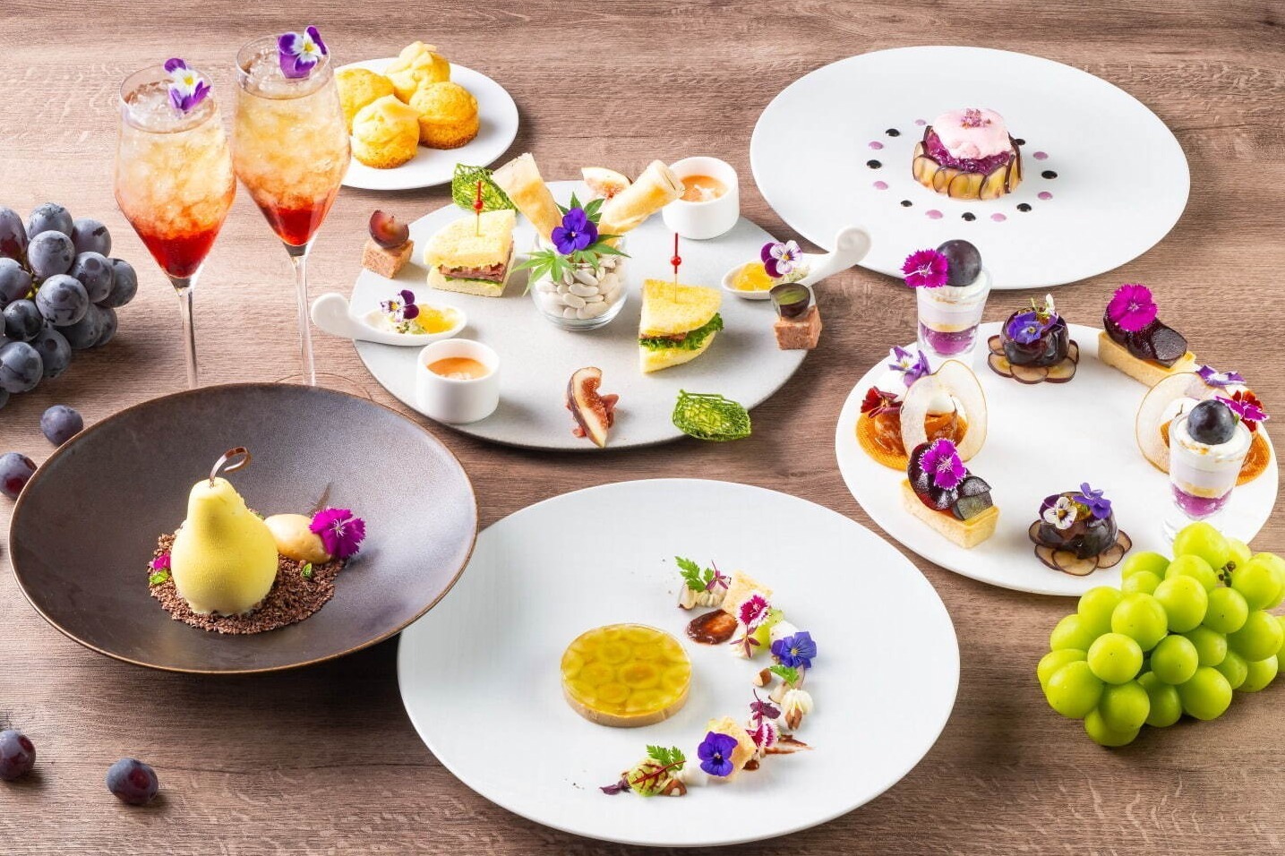 シャンパン(シャンパーニュ)｜ザ・プリンス パークタワー東京「グレープフレンチアフタヌーンティー」マスカットや巨峰など旬のフルーツ