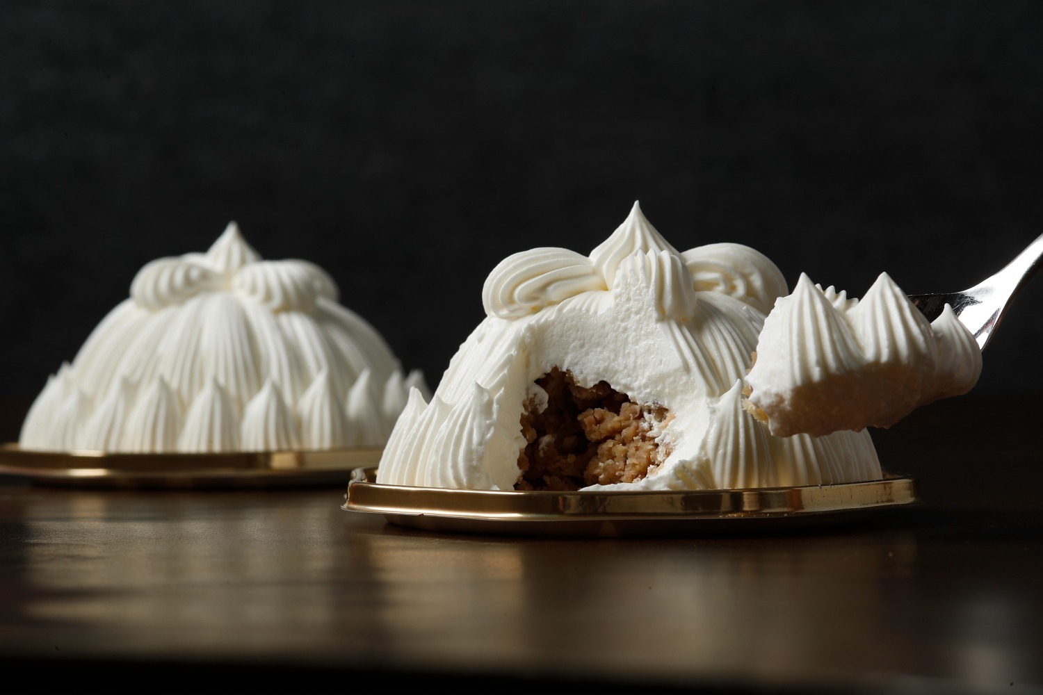 ビスキュイ｜東京會舘24年秋限定スイーツ、新栗の「マロンシャンテリー」やモンブランパイなど