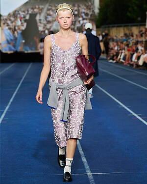 バウム ウンド ヘルガーテン(BAUM UND PFERDGARTEN) 2025年春夏ウィメンズコレクション  - 写真16