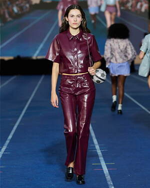 バウム ウンド ヘルガーテン(BAUM UND PFERDGARTEN) 2025年春夏ウィメンズコレクション  - 写真20