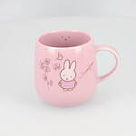 “ミッフィー＆12種の誕生日花”マグカップがフラワーミッフィーで、クリア素材のフラワーベースも｜写真4