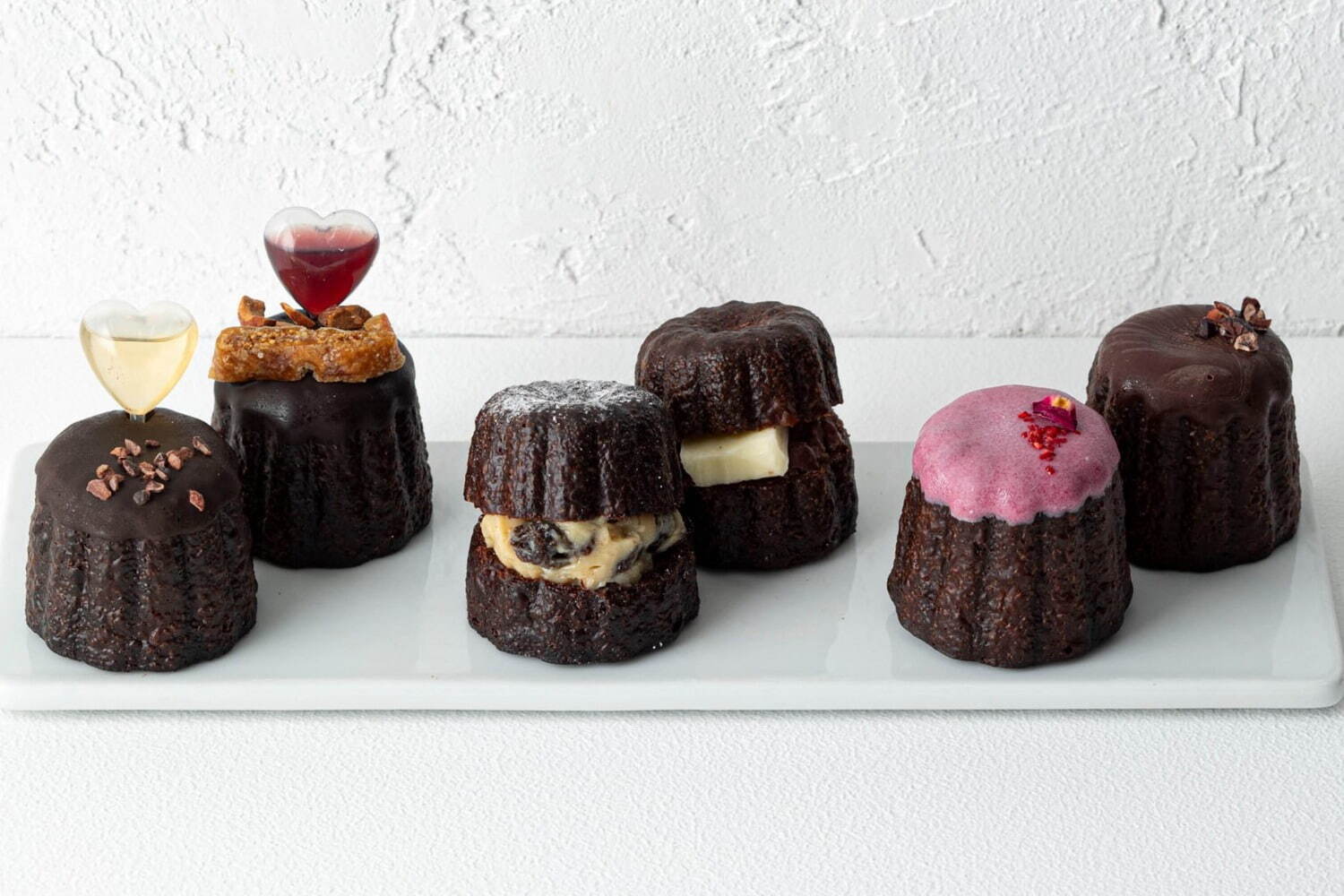 軽井沢発のカヌレ専門店「カヌレリテ」グランスタ東京に新店舗、お酒を染み込ませる限定大人カヌレ