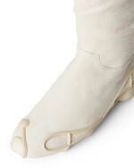 キコ コスタディノフ“近未来”仕様のシューズ、球体付きソールのメリージェーンやスリッポンなど｜写真23