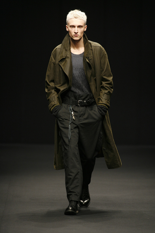 トップマン デザイン(TOPMAN DESIGN) 2010-11年秋冬メンズコレクション  - 写真3