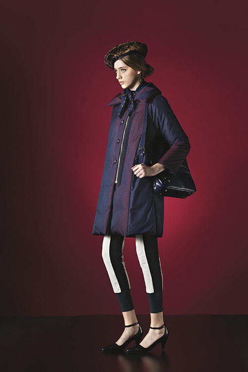 イオ 2014-15年秋冬｜female ダウンジャケット