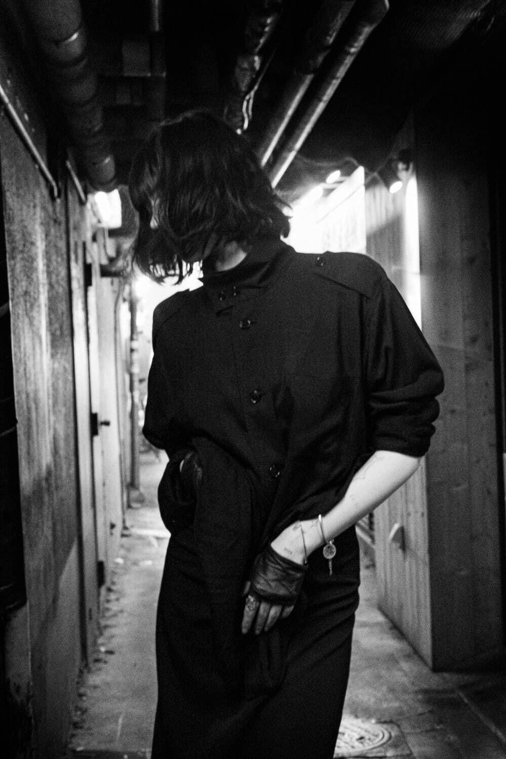 【新品未使用品】WILDSIDE YOHJI YAMAMOTO レーヨンシャツ WILDSIDE YOHJI YAMAMOTOオリジナルラインより、新作ワッペン