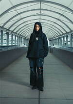 ラムロフ 2025年春夏コレクション、多民族が共存する空港を出発点に｜写真35