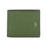 フェンディ“セレリア”ステッチのメンズ財布やカードケース、ライトブルー＆グリーンの24年秋冬新色｜写真2